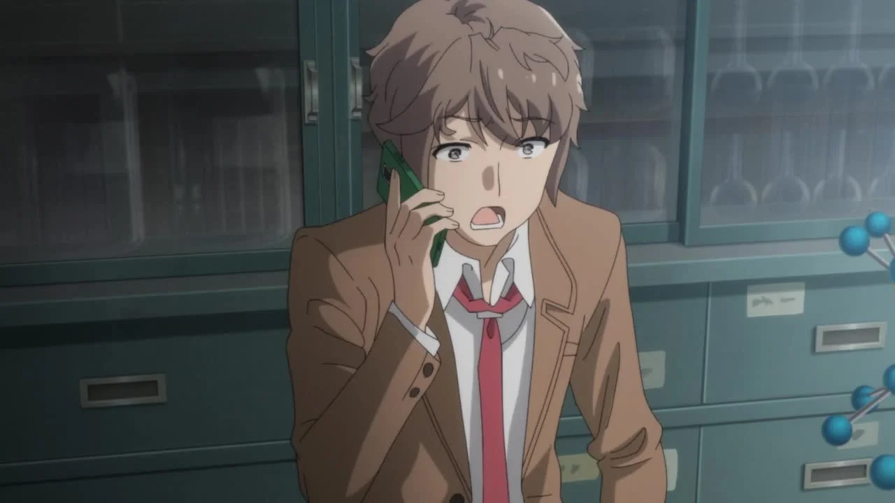 Этот глупый свин не понимает мечту девушки с рюкзаком